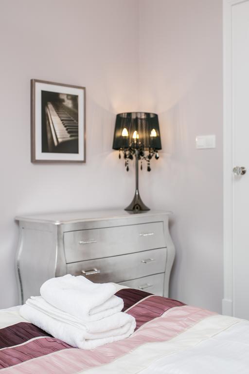 Executive 2-Bedroom Apartment Krakow Exterior photo